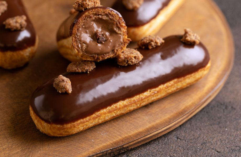 kb-mena-best-pastry-chef-eclair