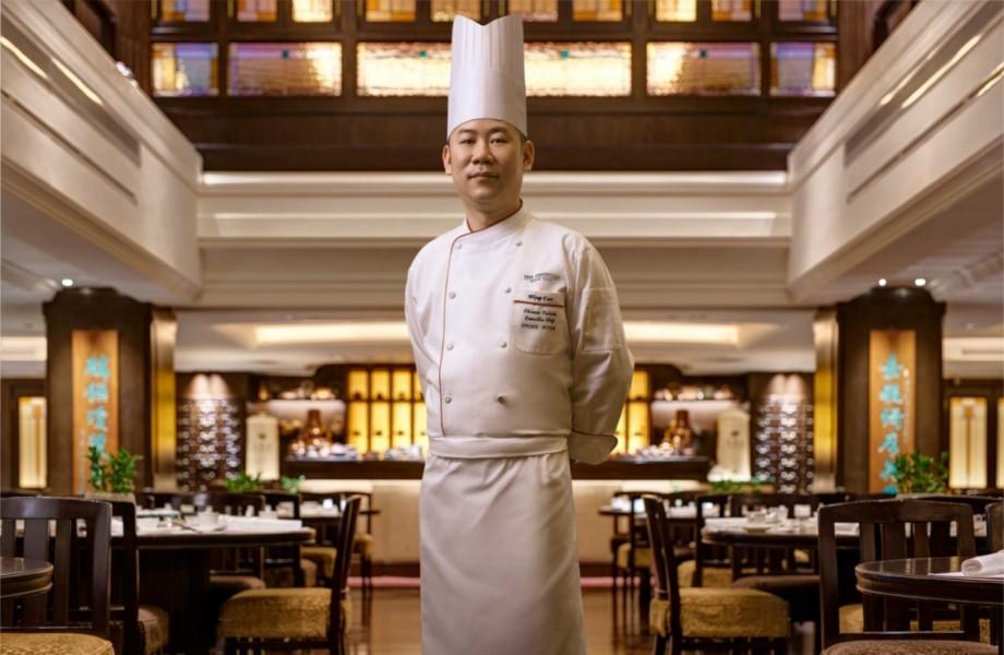 Spring-Moon-Hong-Kong-China-3