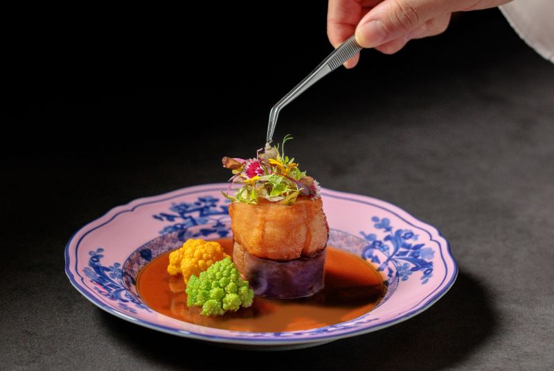 Summer Pavillion_A50BR25-51-100