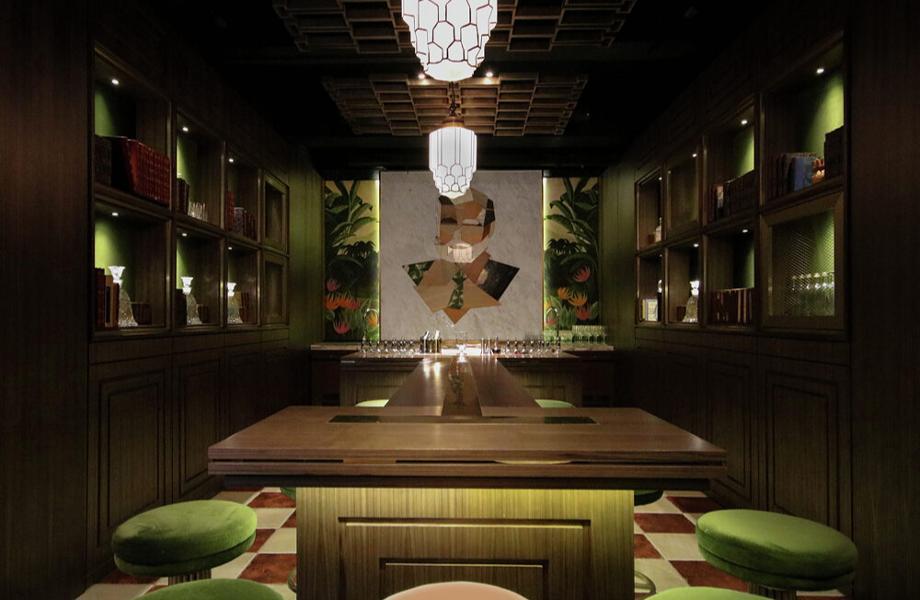 TheOldMan-HongKong-China-02 TheOldMan-HongKong-China-02