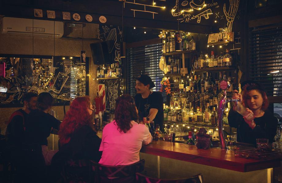 Tres Monos-Buenos Aires-Argentina-1 Tres Monos-Buenos Aires-Argentina-1