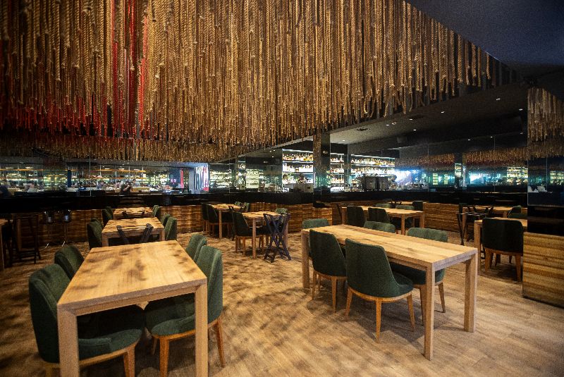 W50BR25-no1-interior