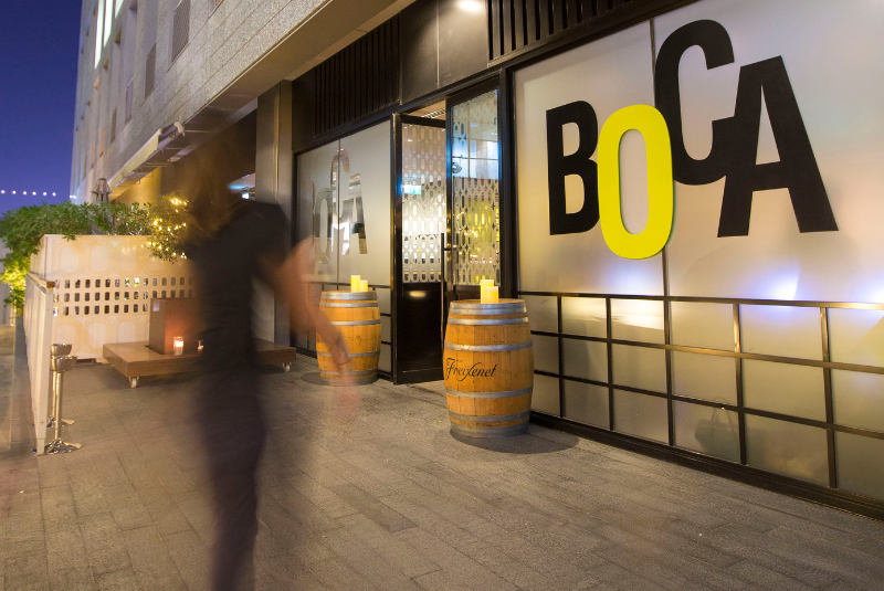 MENA50BR25-iconaward-omar-2